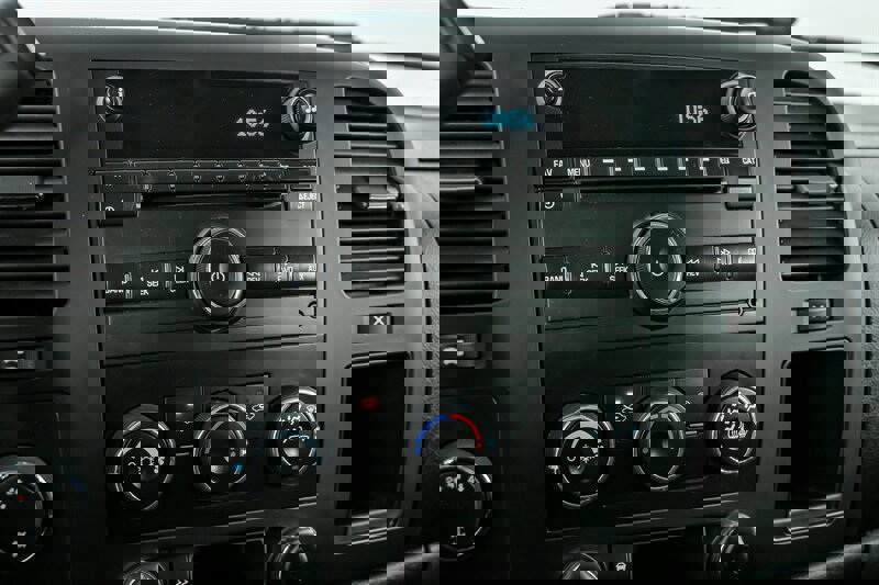 Used 2013 GMC Sierra 3500 SLE image 24