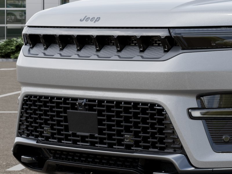 New 2026 Jeep Grand Wagoneer L Summit AWD/4WD image 12