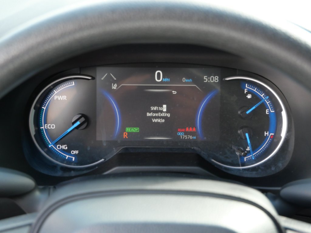 Certified 2025 Toyota RAV4 LE AWD/4WD image 24