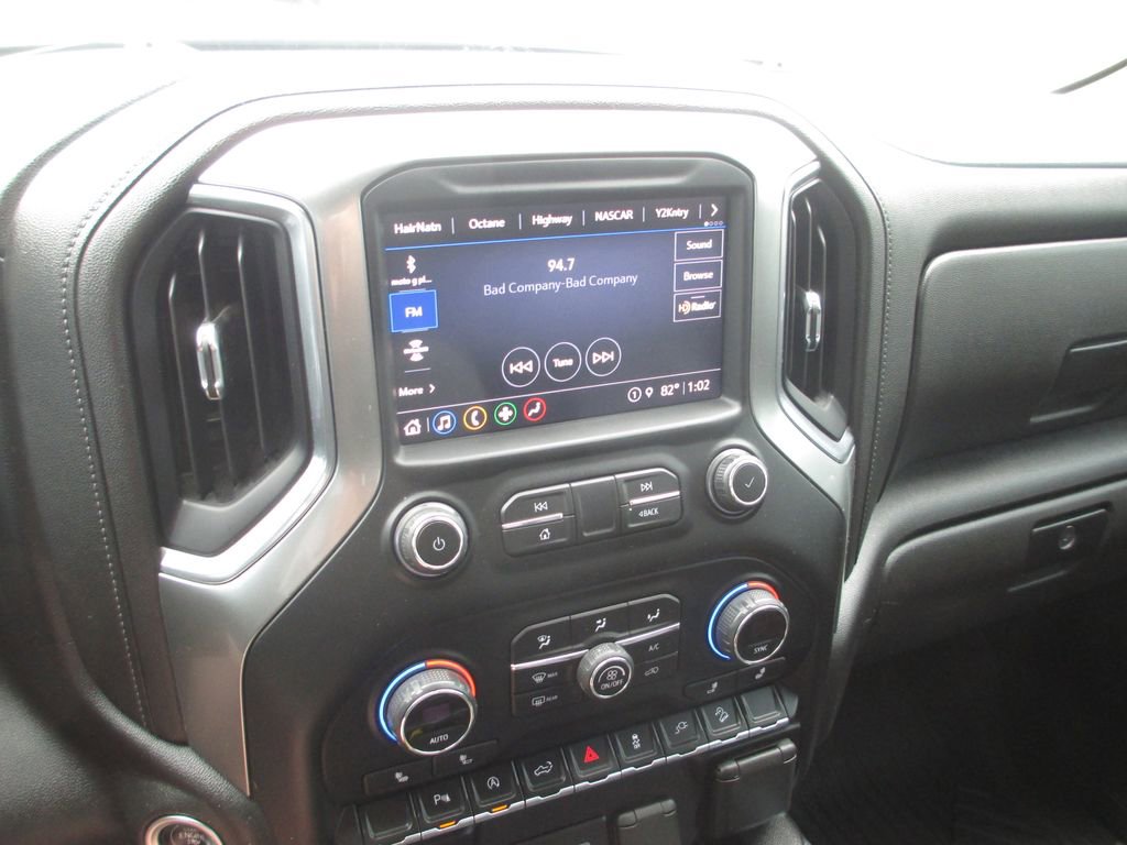 Used 2021 Chevrolet Silverado 1500 LT Trail Boss w/ Convenience Package II image 29