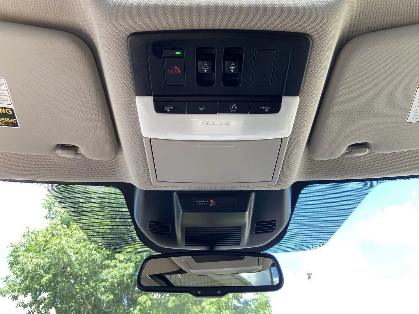 Used 2023 Nissan Rogue SL AWD/4WD image 18