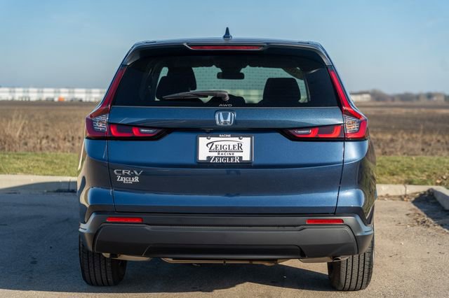 Used 2025 Honda CR-V LX image 6