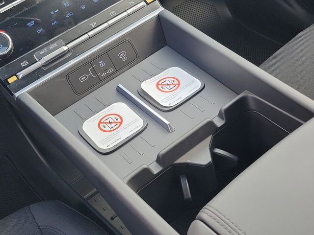 New 2026 Hyundai Santa Fe SE image 15