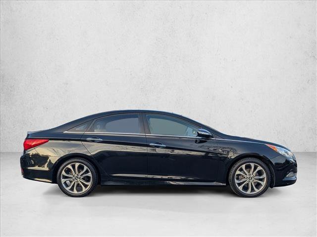 Used 2014 Hyundai Sonata Limited w/ Technology Package 06 FWD image 4
