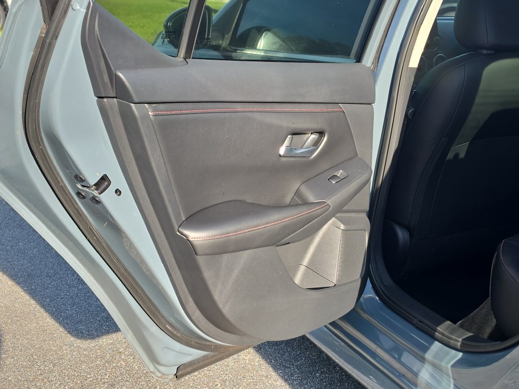 Used 2024 Nissan Sentra SR w/ SR Premium Package FWD image 13