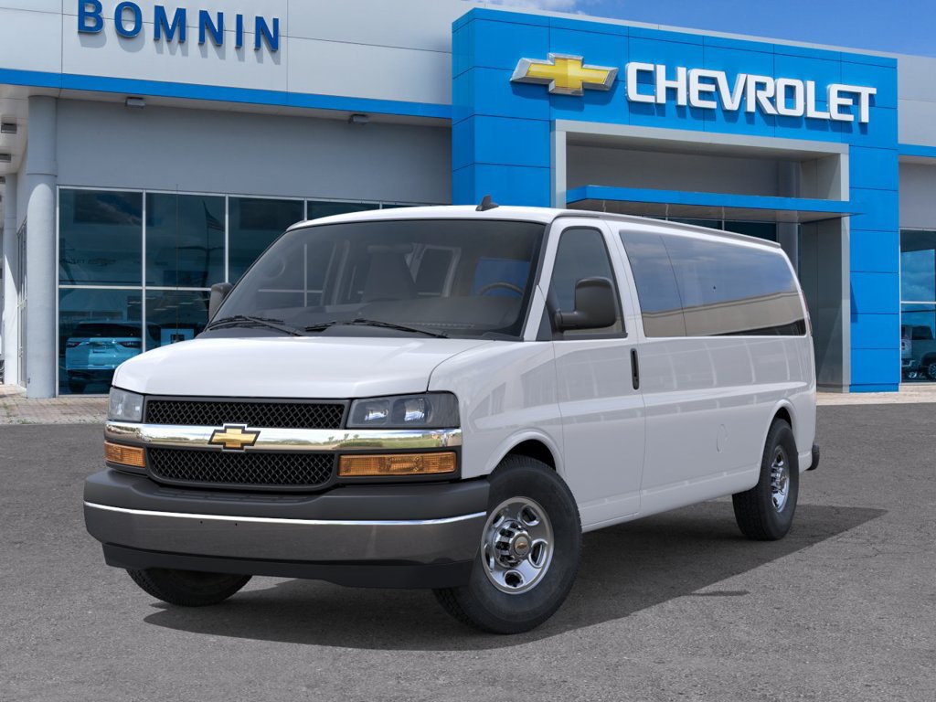 New 2027 Chevrolet Express 3500 LT w/ LT Preferred Equipment Group RWD image 7