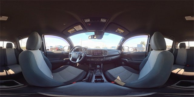 Used 2020 Toyota Tacoma TRD Sport image 32