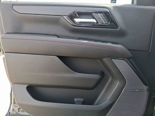 New 2026 GMC Yukon XL AT4 Ultimate w/ LPO, Floor Liner Package image 14