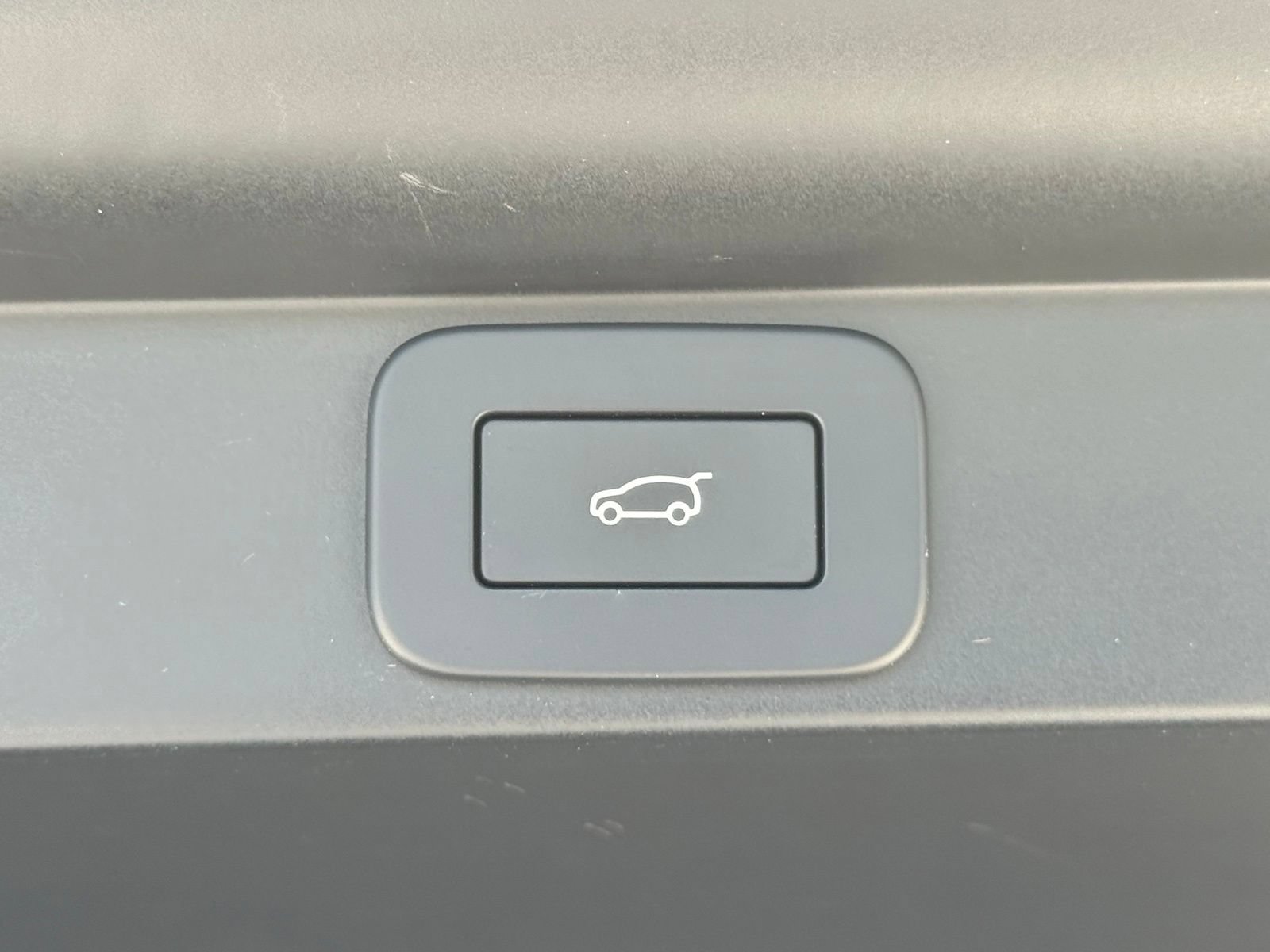 Used 2024 Land Rover Range Rover SE AWD/4WD image 17
