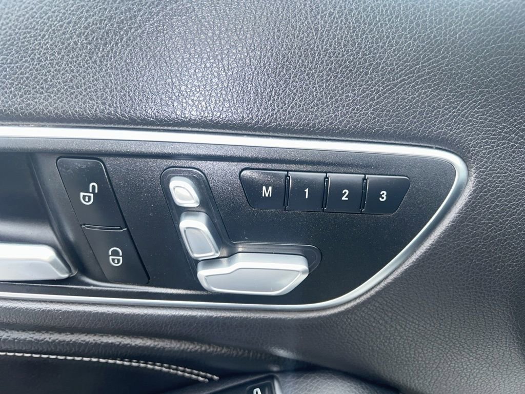 Used 2019 Mercedes-Benz CLA 250 image 16