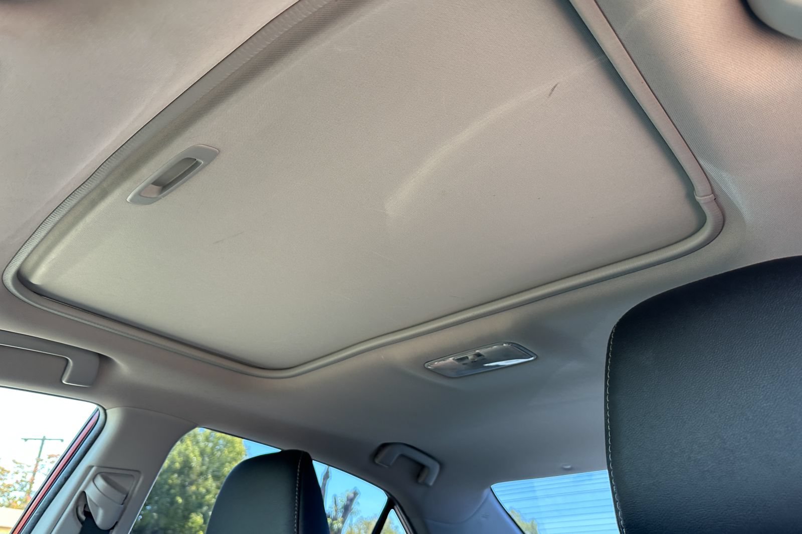 Used 2019 Toyota Corolla XLE FWD image 23