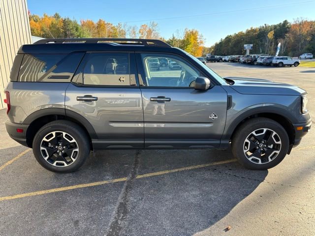 Used 2024 Ford Bronco Sport Outer Banks image 7