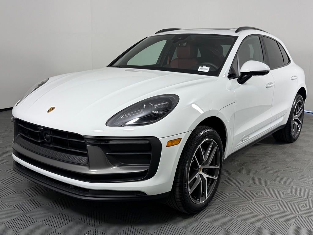 Certified 2026 Porsche Macan Turbo image 1