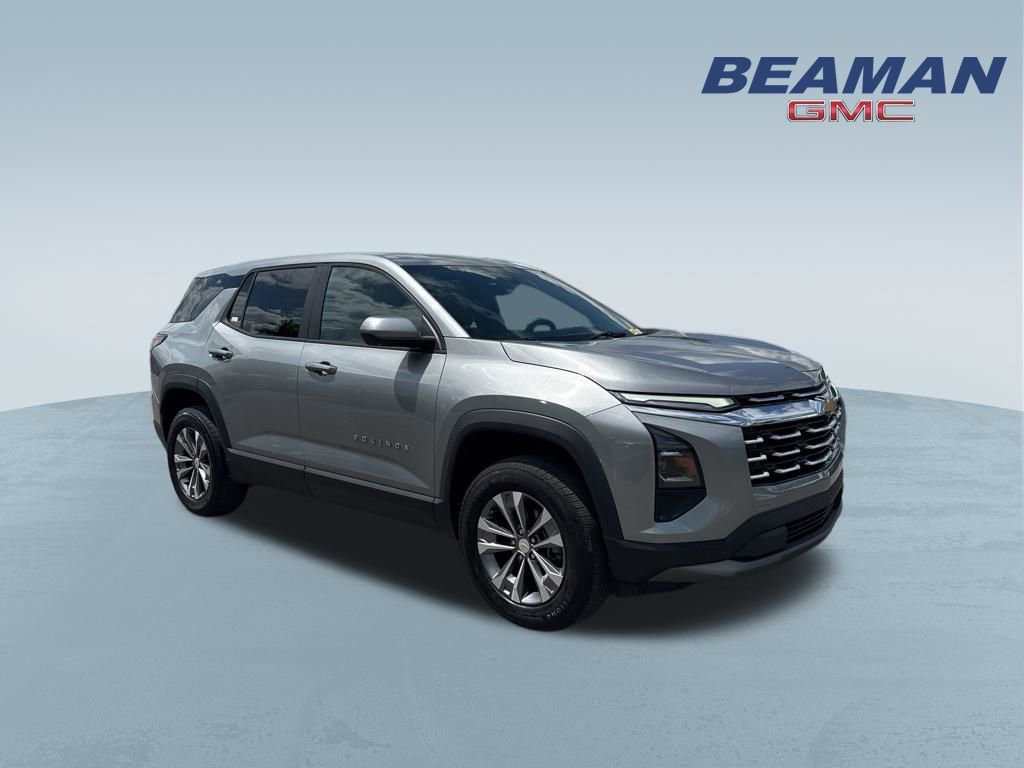 Used 2025 Chevrolet Equinox LT FWD image 1