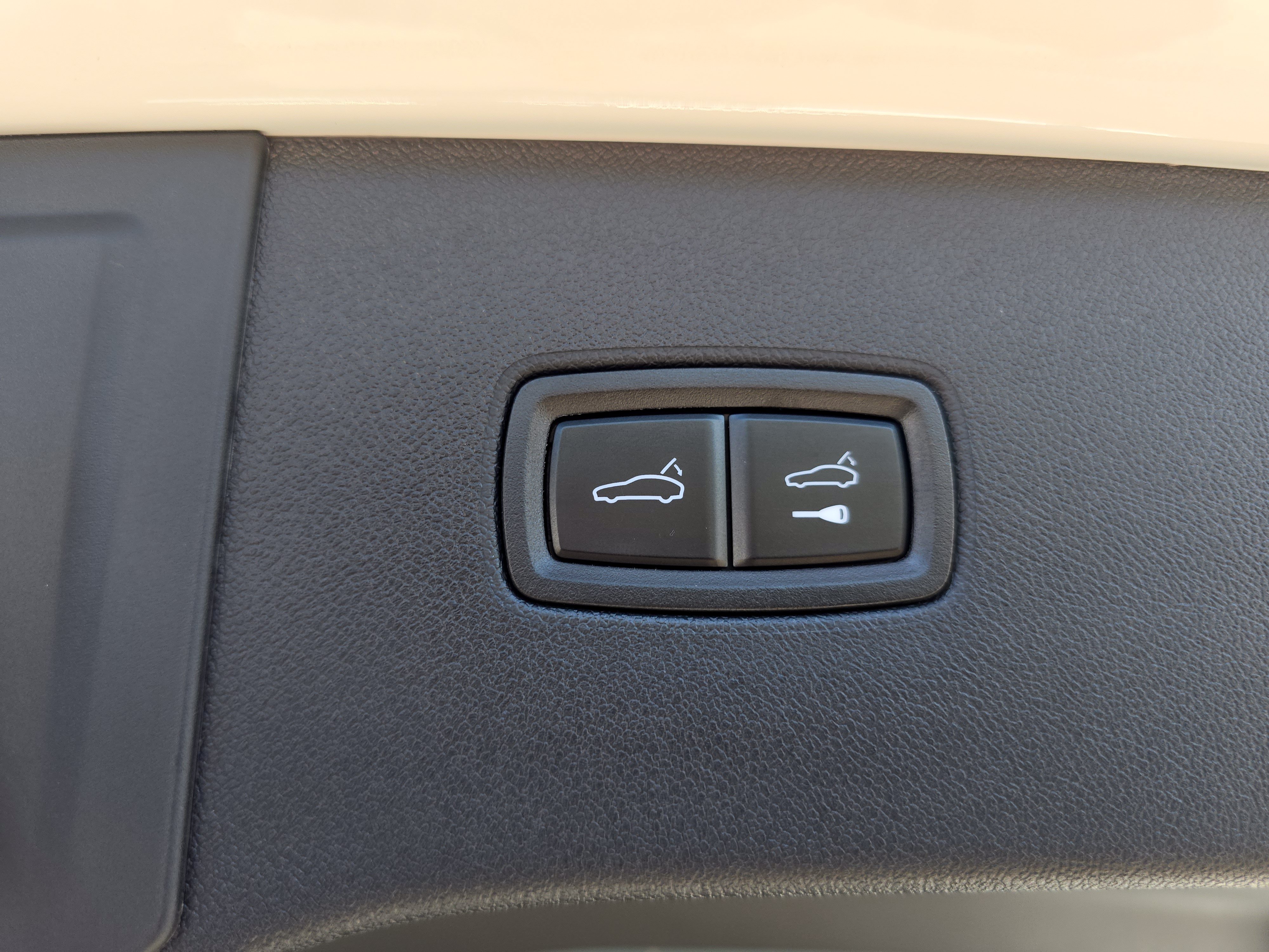 New 2026 Porsche Cayenne GTS AWD/4WD image 24