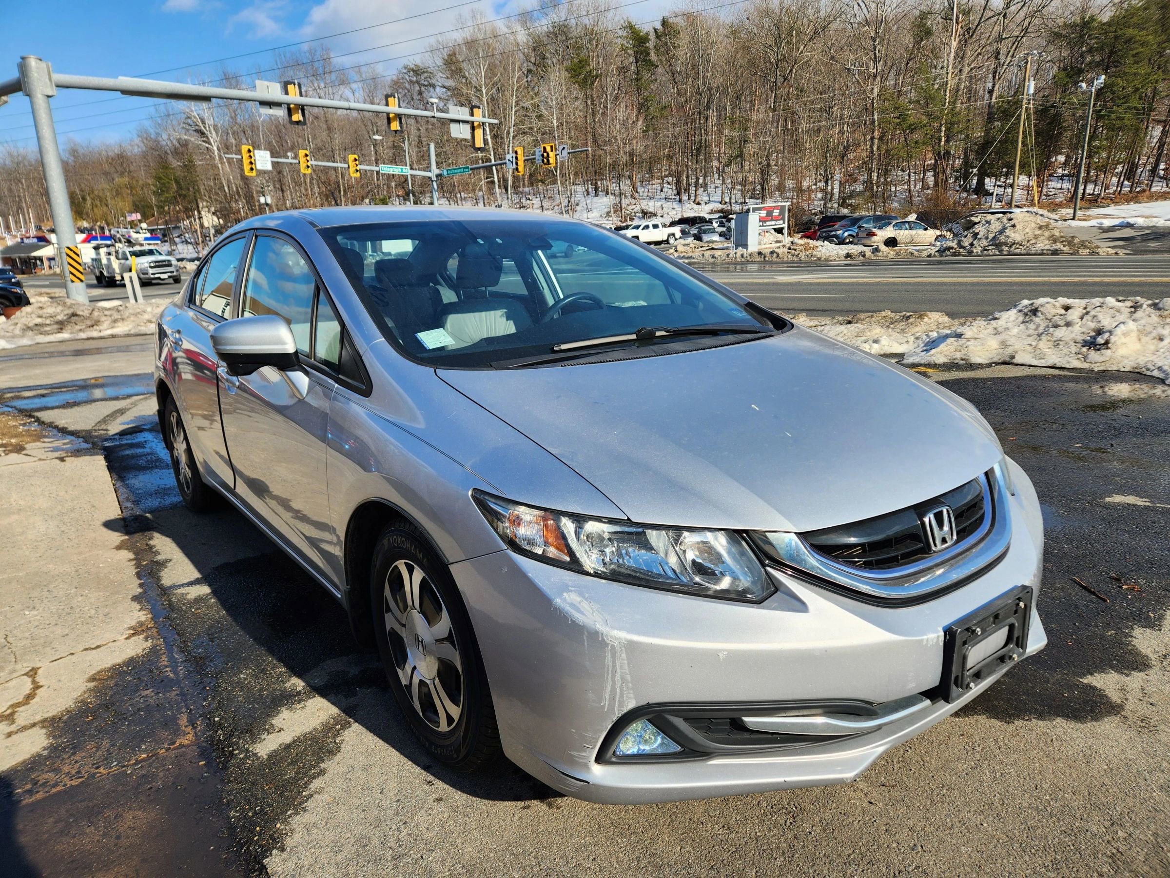 Used 2015 Honda Civic Hybrid Sedan image 3