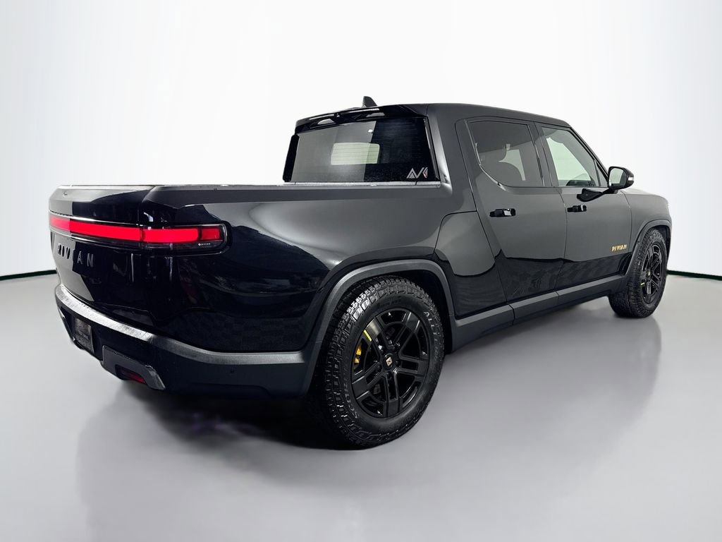 Used 2022 Rivian R1T Adventure image 5