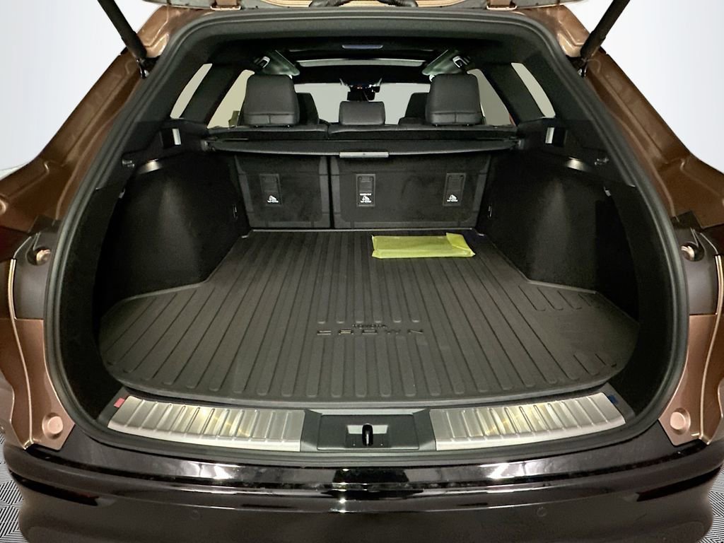 New 2026 Toyota Crown Signia AWD/4WD image 30