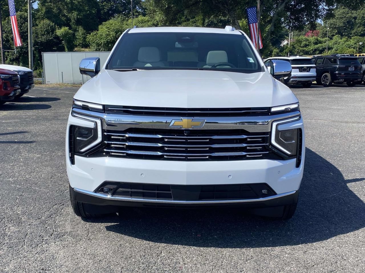 New 2026 Chevrolet Tahoe Premier w/ Sun And Tow Package AWD/4WD image 2