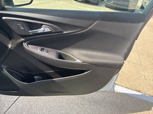 Used 2024 Chevrolet Malibu LT image 13