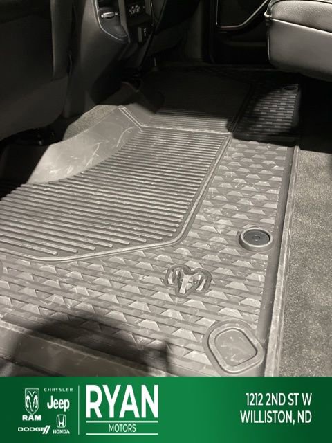 Used 2024 RAM 1500 Laramie image 18