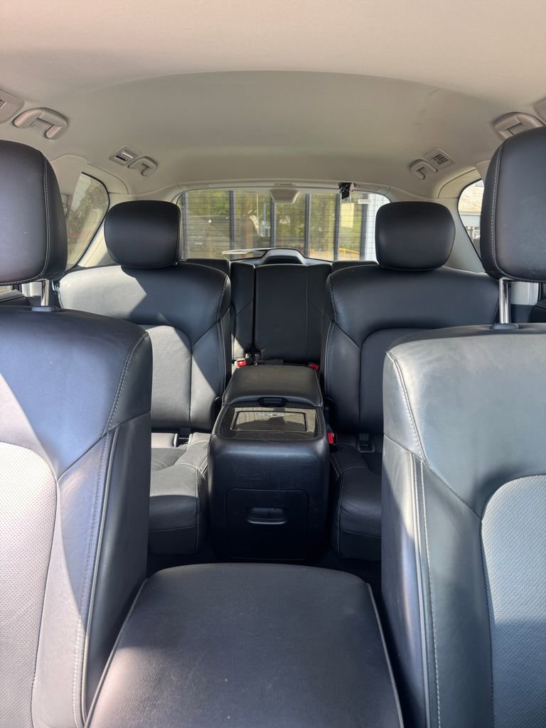 Used 2024 INFINITI QX80 Luxe image 16