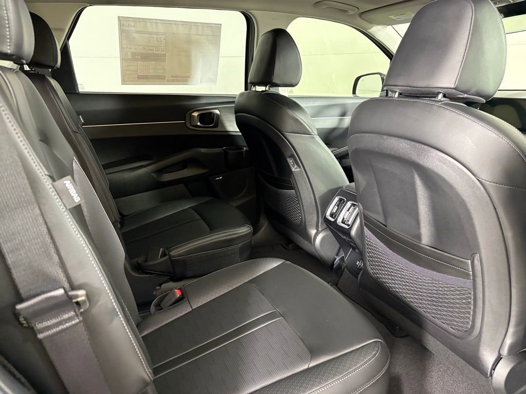 New 2026 Kia Sorento X-Line EX image 17