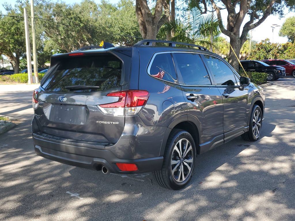 Used 2024 Subaru Forester Limited AWD/4WD image 5