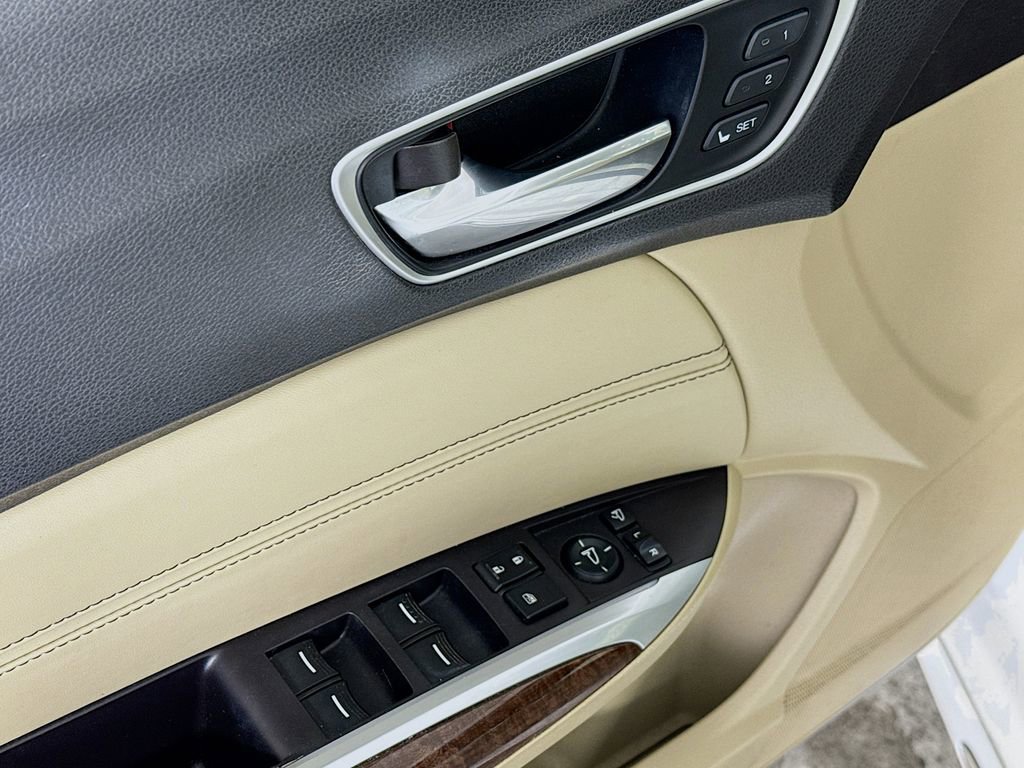 Used 2018 Acura TLX V6 w/ Advance Package image 18