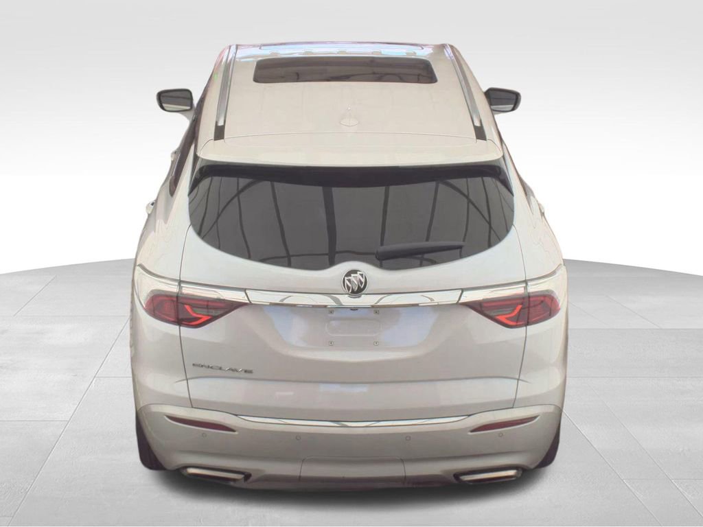 Used 2023 Buick Enclave Essence w/ Experience Buick Package FWD image 16