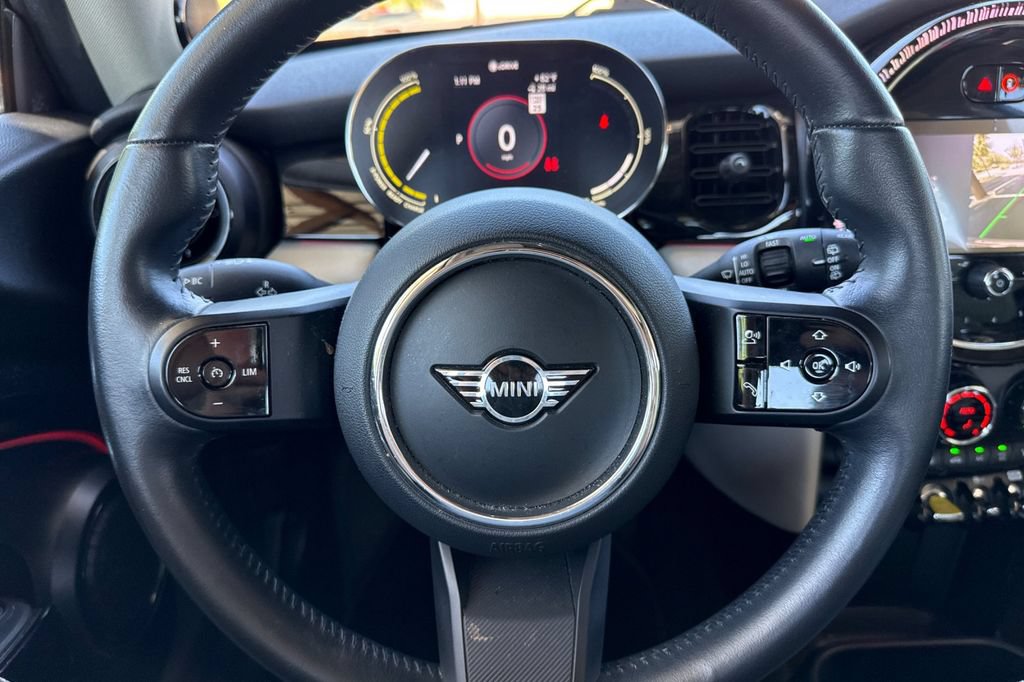 Used 2023 MINI Cooper SE FWD image 33
