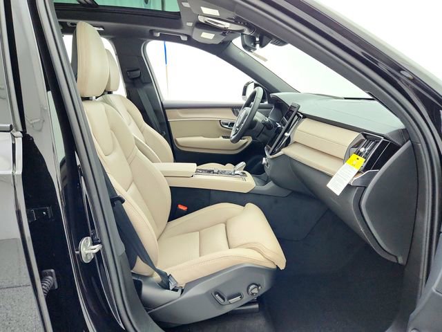 New 2026 Volvo XC90 B6 Ultra w/ Protection Package image 14