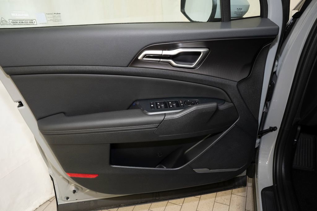 New 2026 Kia Sportage EX FWD image 13