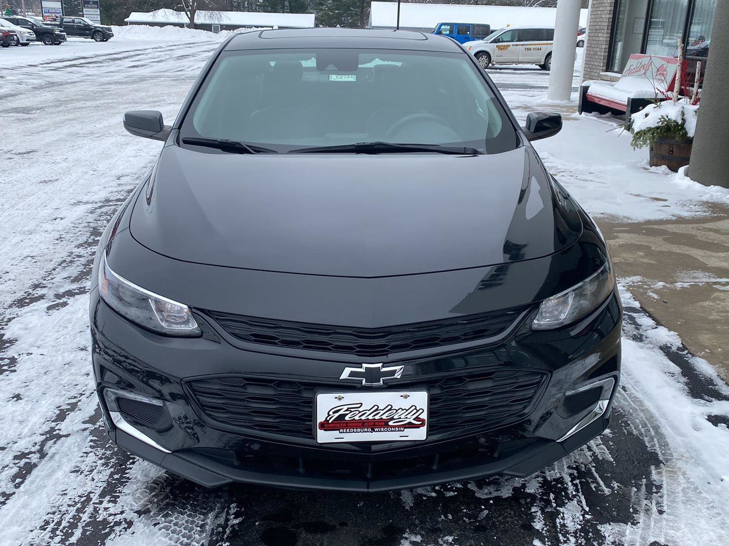 Used 2018 Chevrolet Malibu Premier w/ Premier Sun and Wheel Package image 2