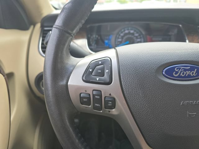 Used 2017 Ford Taurus Limited AWD/4WD image 19