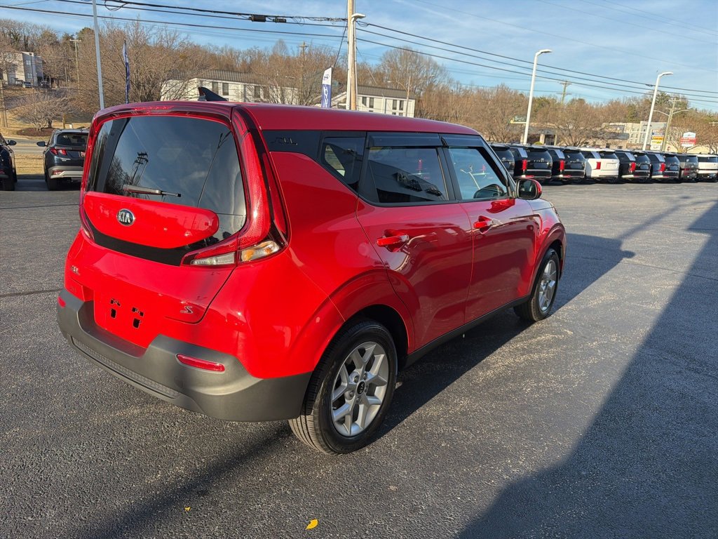 Used 2020 Kia Soul S image 5