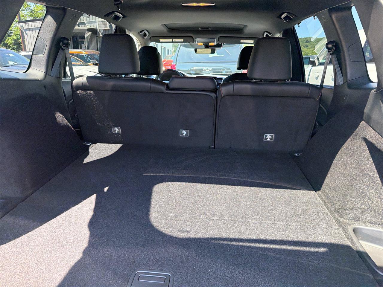 Used 2023 Honda Passport TrailSport image 11