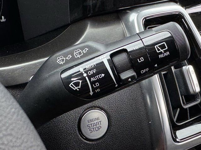 Used 2023 Kia Sorento SX AWD/4WD image 26