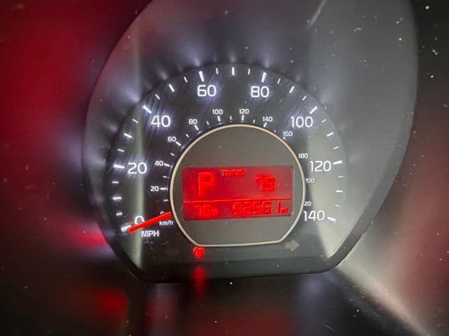Used 2016 Kia Soul + FWD image 14