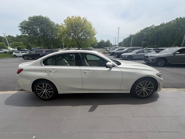 Used 2022 BMW 330i xDrive Sedan w/ Driving Assistance Package AWD/4WD image 5
