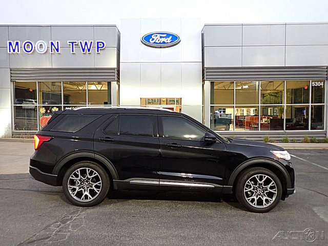 Used 2025 Ford Explorer Platinum w/ Ultimate Package