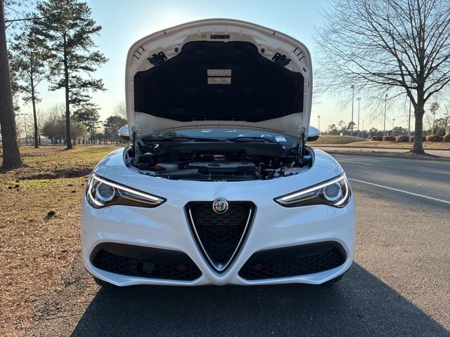 Used 2022 Alfa Romeo Stelvio Ti image 22