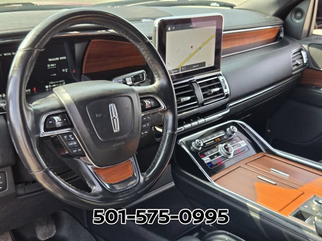 Used 2019 Lincoln Navigator Premiere AWD/4WD image 8
