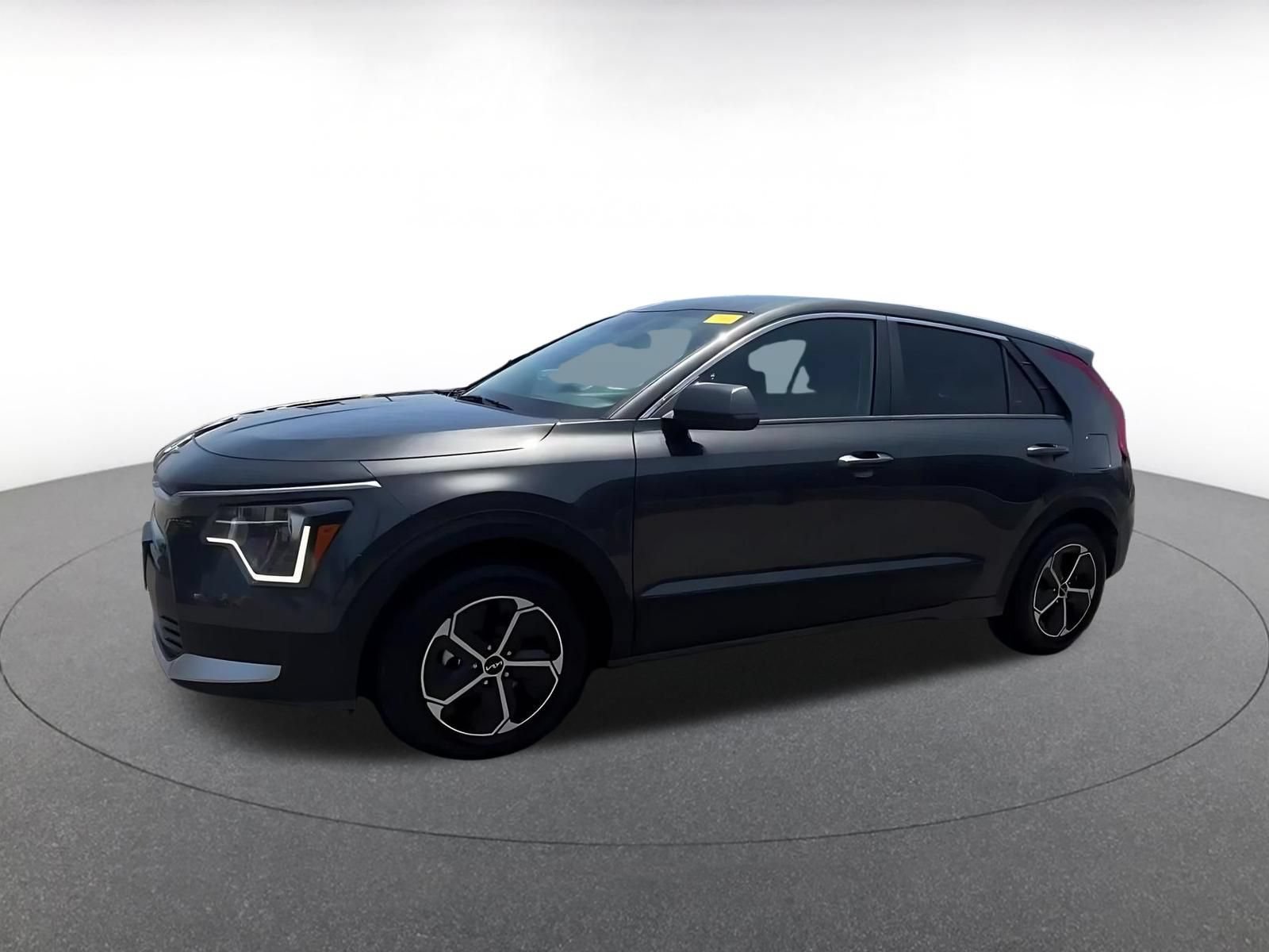 Used 2026 Kia Niro LX FWD image 8