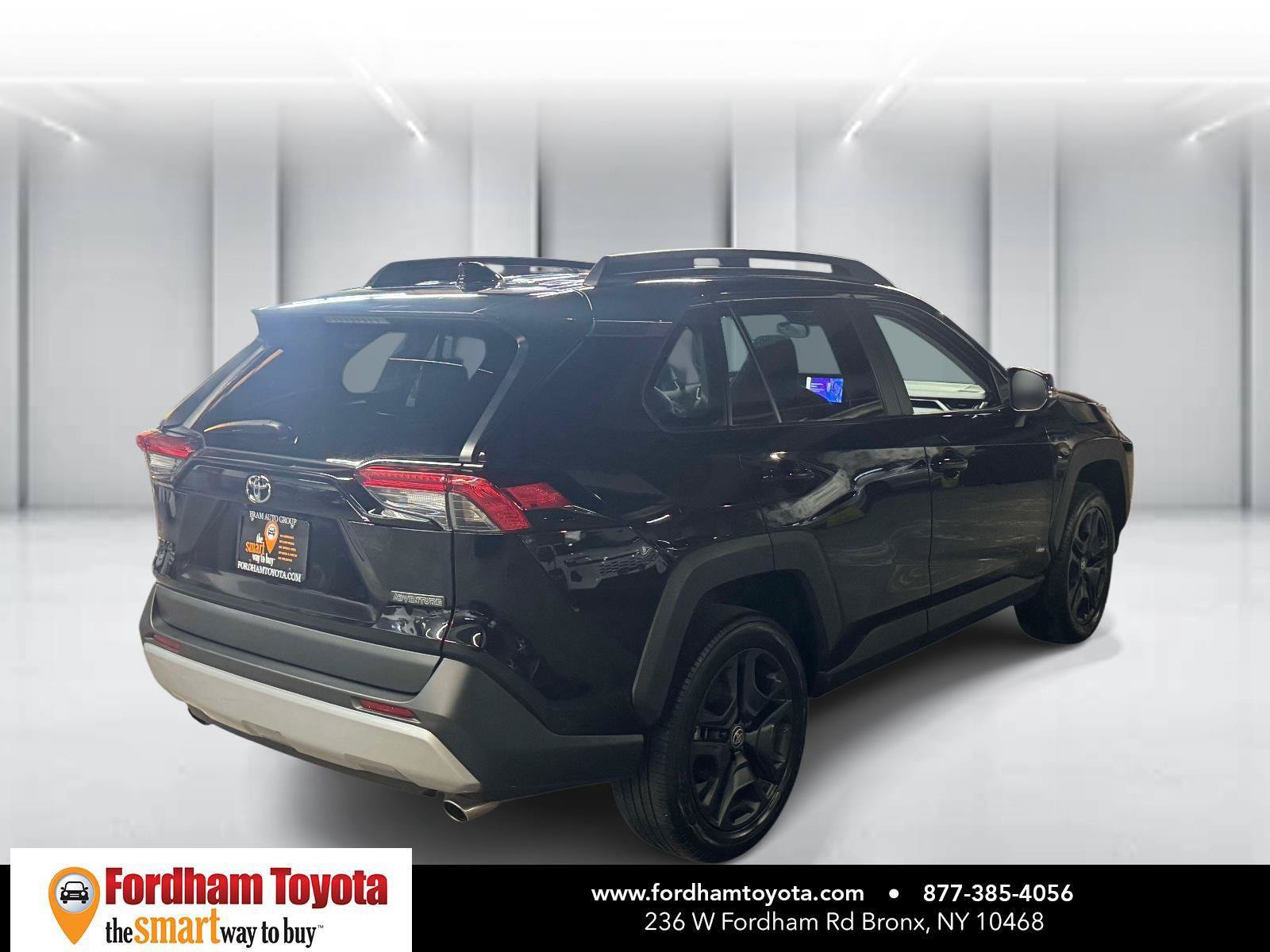 Certified 2024 Toyota RAV4 Adventure AWD/4WD image 7