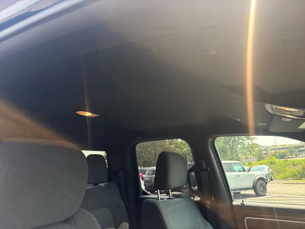 Used 2021 RAM 1500 Big Horn AWD/4WD image 23