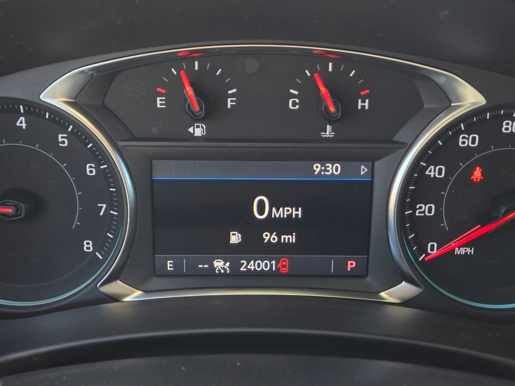 Used 2024 Chevrolet Equinox RS FWD image 19