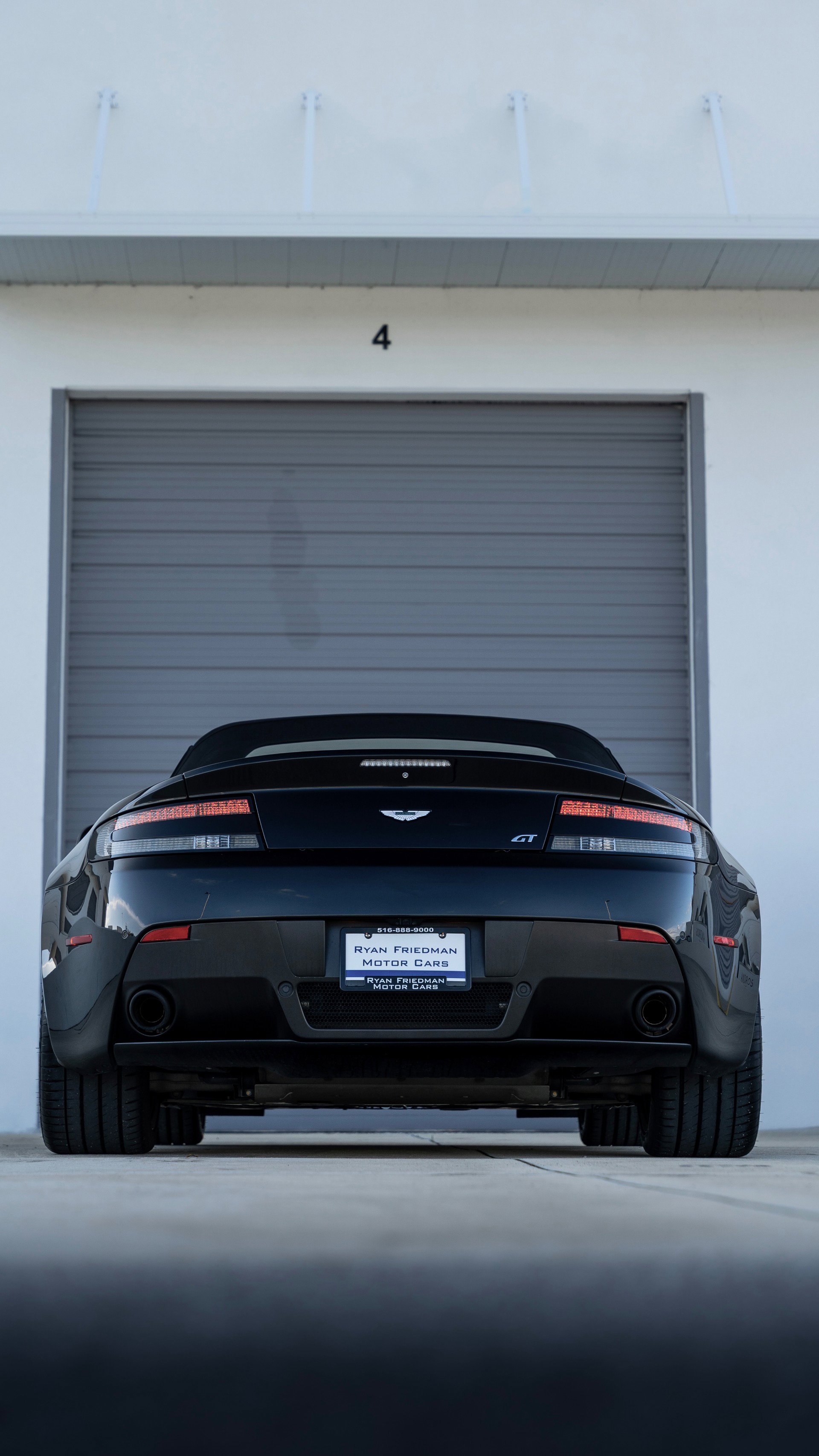 Used 2015 Aston Martin V8 Vantage GT image 36