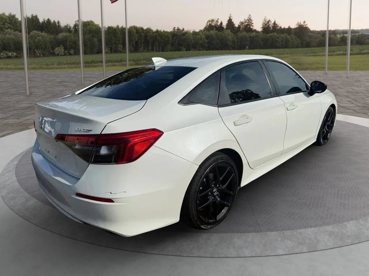 Used 2023 Honda Civic Sport image 5