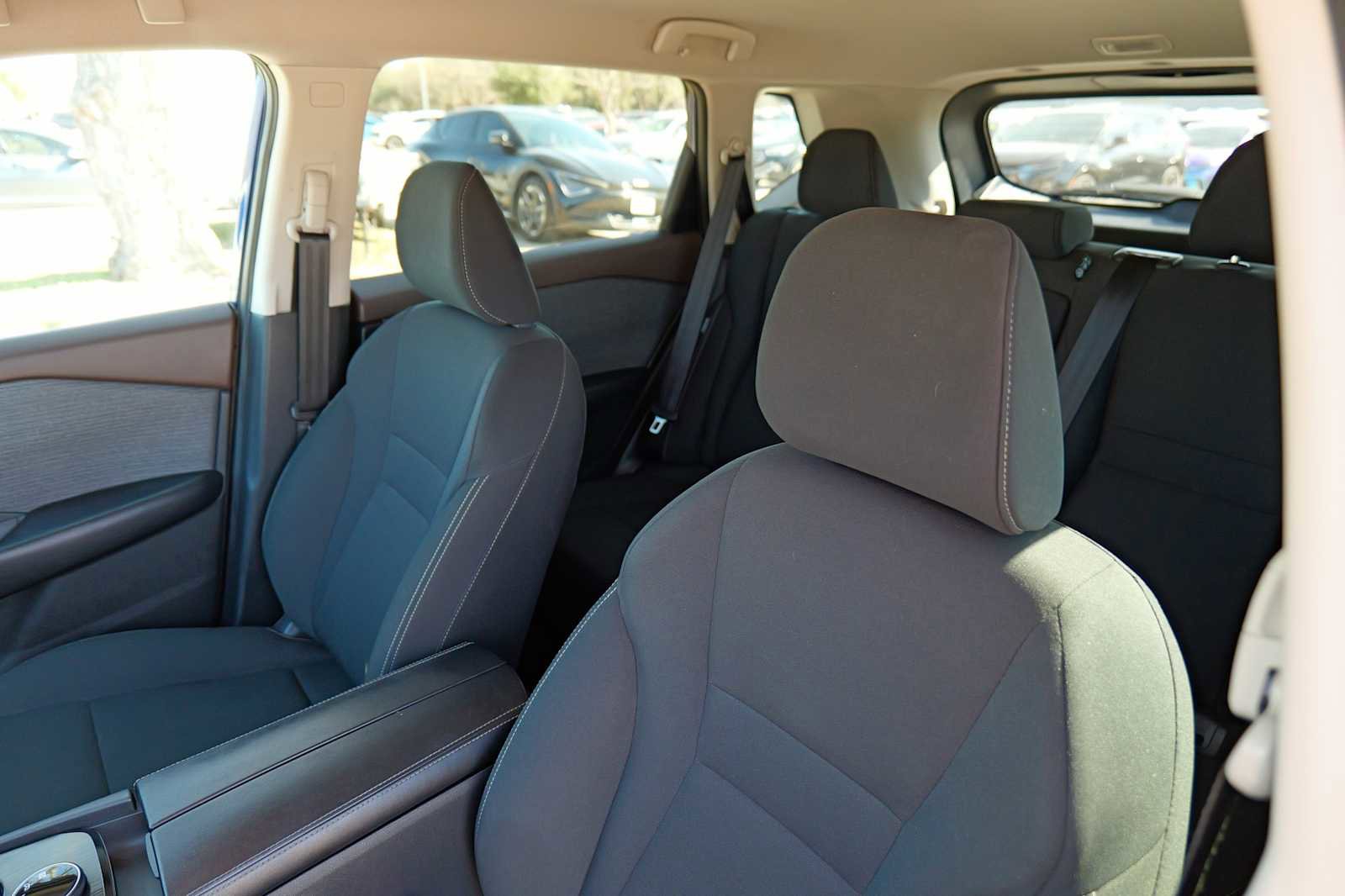 Used 2023 Nissan Rogue S image 11